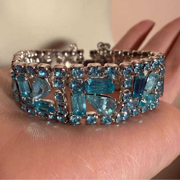 Antique 1930’s 40’s art deco pale blue Czecho Glass Wide silver Bracelet - Picture 5 of 16